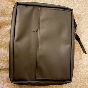 Black Ember organizer pouch
